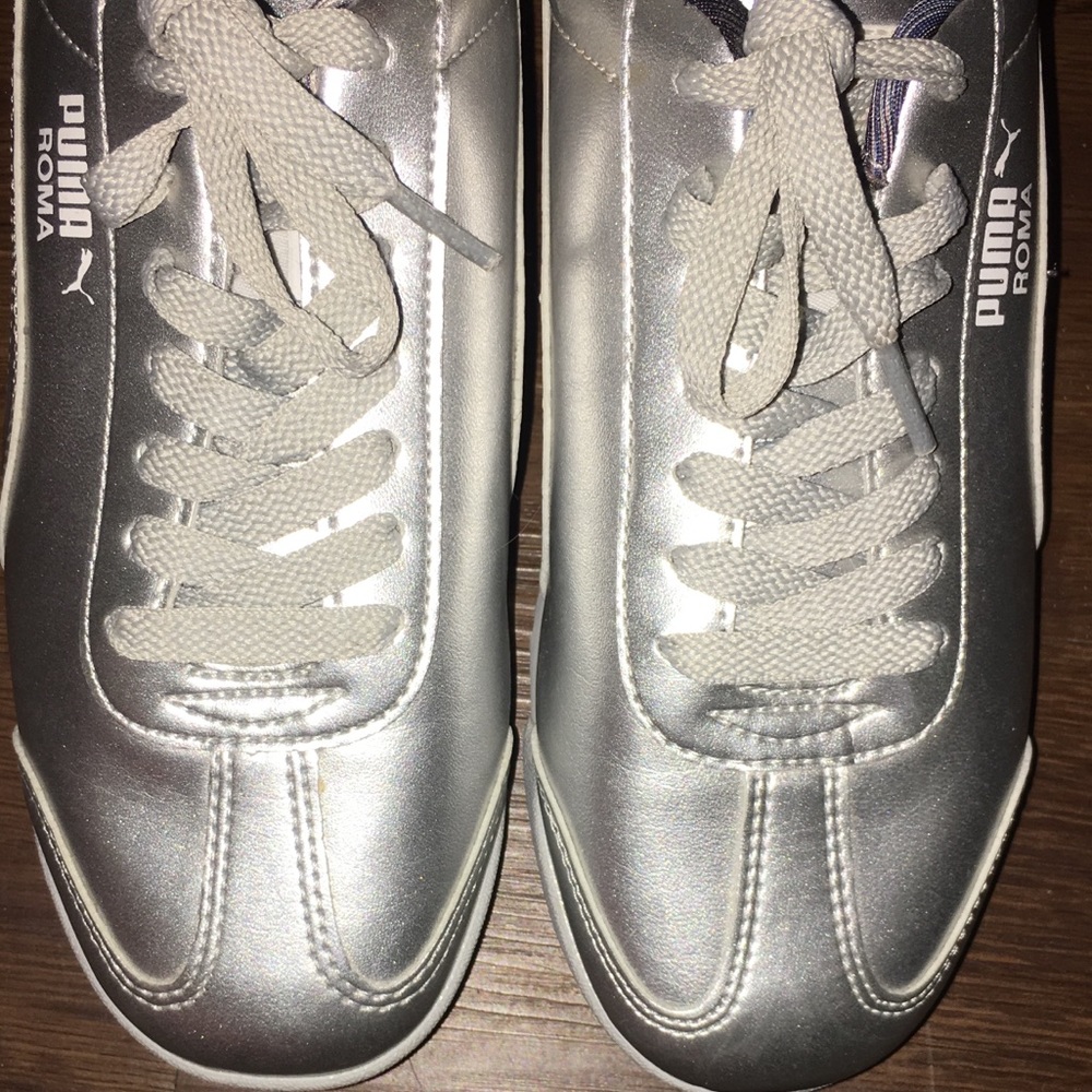 Silver pumas!!!